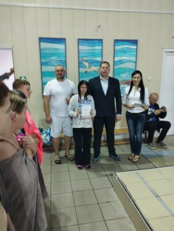 Соревнование по плаванию